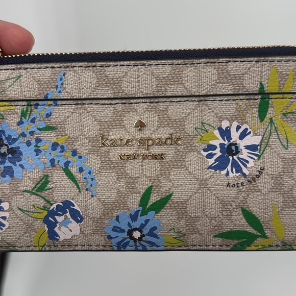 Kate Spade Flower Floral Large Slim Card Holder Blazer Blue Multi Wallet NEW - Picture 2 of 7